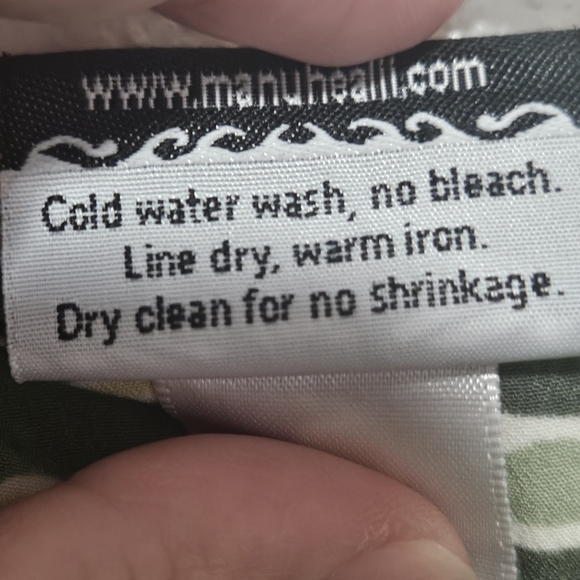 Manuheali'i Dress XL-2X - Picture 7 of 11